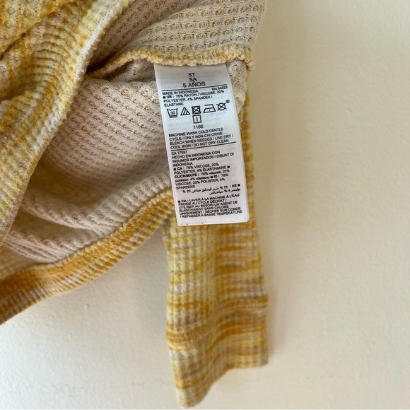 Old Navy Kids 2-Piece Waffle Knit Lounge Set | Size 5T | Yellow White Girls - Picture 11 of 13